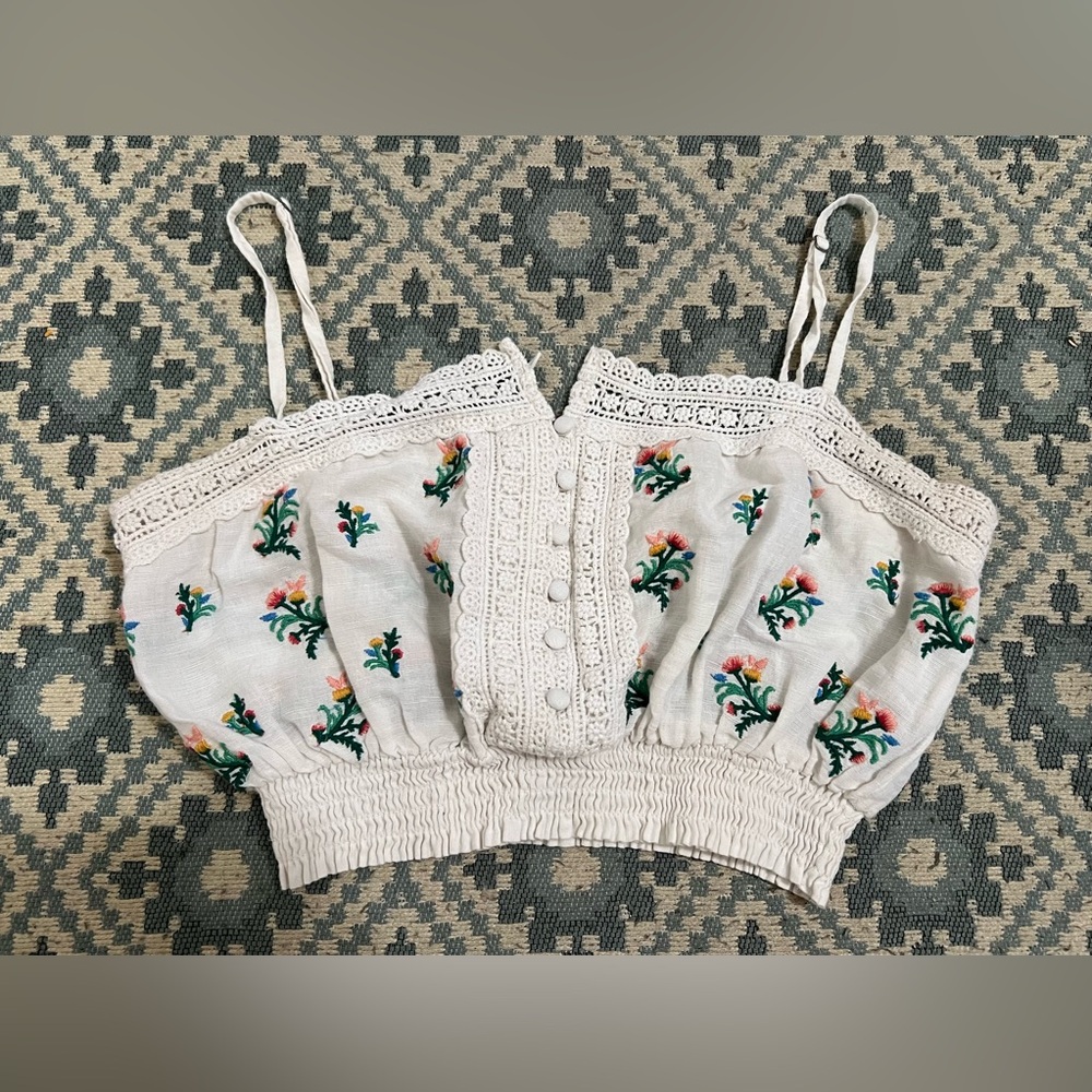 Forever 21 | Feminine Floral Cottagecore Crop Top